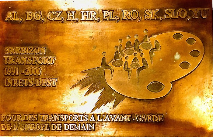 Plaque offerte par la délégation roumaine à Barbizon